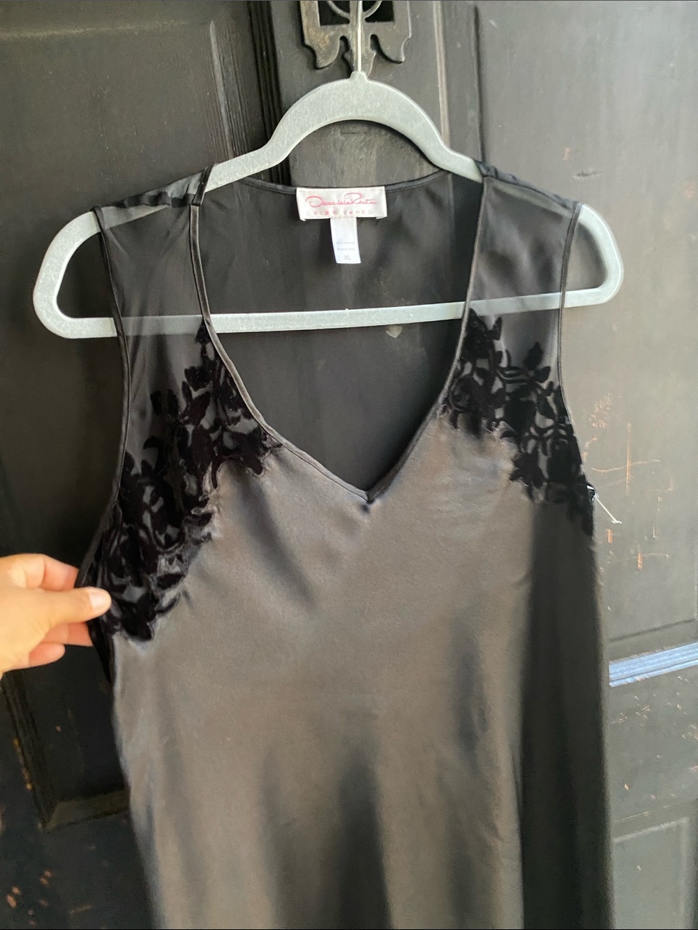 Oscar de la Renta Black Satin with Floral Lace Yoke - Picture 12 of 13